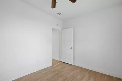 406 E Grayson Street, Leonard, TX 75452 - Photo 16
