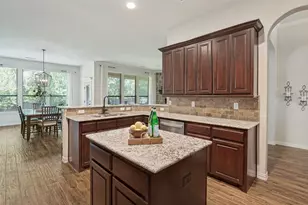 311 Covington Ln, Ovilla, TX 75154 - Photo 4