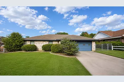 1350 26th Street NE, Paris, TX 75460 - Photo 1