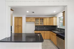 1907 S Tyler St, Dallas, TX 75224 - Photo 12