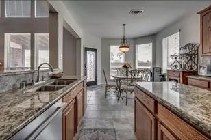 1130 Meghann Ln, Waxahachie, TX 75167 - Photo 10