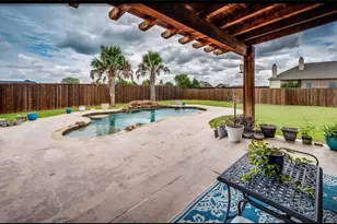 1130 Meghann Ln, Waxahachie, TX 75167 - Photo 4