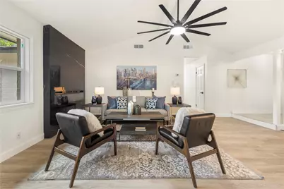 126 Sunnydale, Lewisville, TX 75067 - Photo 2