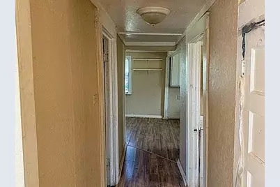 1821 Johnson, Greenville, TX 75401 - Photo 14