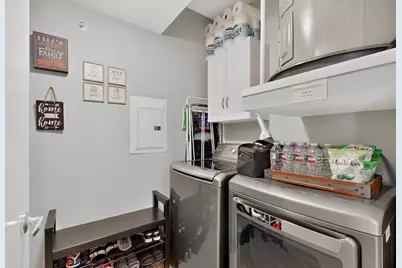 4040 N Hall Street #201, Dallas, TX 75219 - Photo 34