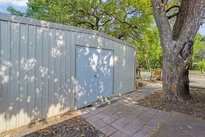110 Bois D Arc Street, Tom Bean, TX 75491 - Photo 38