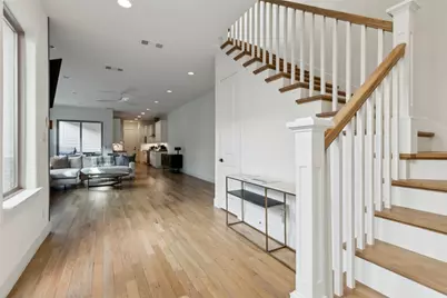 5527 Matalee Avenue, Dallas, TX 75206 - Photo 2