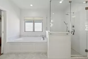 5527 Matalee Ave, Dallas, TX 75206 - Photo 22