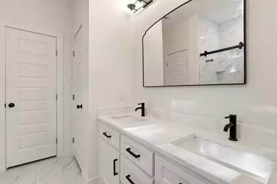 5500 Vesta Farley Road, Fort Worth, TX 76119 - Photo 14