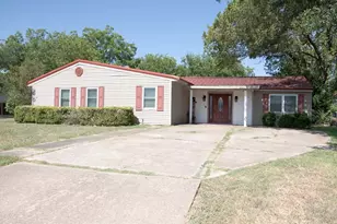 214 Red Bird Ln, Mexia, TX 76667 - Photo 1