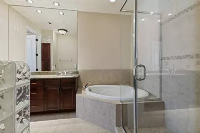 8616 Turtle Creek Boulevard #302, Dallas, TX 75225 - Photo 14