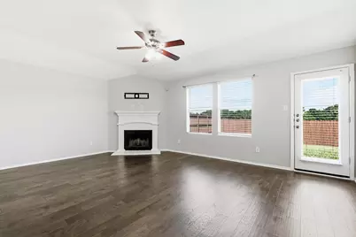 652 Lincoln Avenue, Lavon, TX 75166 - Photo 8