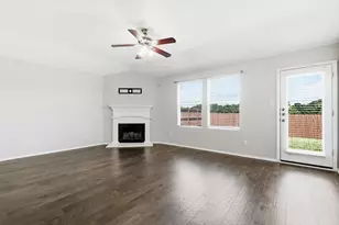 652 Lincoln Ave, Lavon, TX 75166 - Photo 8