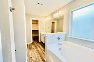 1516 Powder Horn Ln, Arlington, TX 76018 - Photo 10