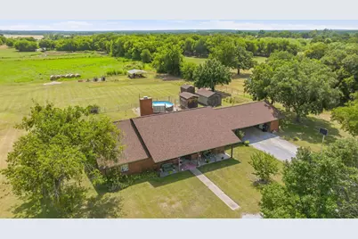 1642 Salesville Road, Mineral Wells, TX 76067 - Photo 4