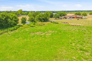 1642 Salesville Rd, Mineral Wells, TX 76067 - Photo 36