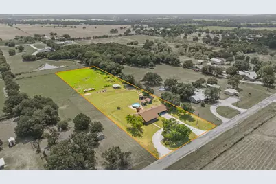 1642 Salesville Road, Mineral Wells, TX 76067 - Photo 2