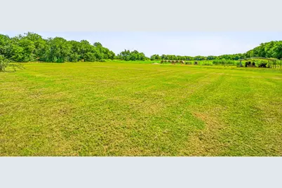 1642 Salesville Road, Mineral Wells, TX 76067 - Photo 28