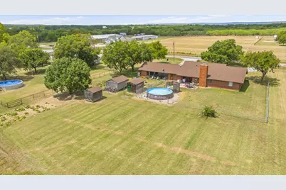 1642 Salesville Road, Mineral Wells, TX 76067 - Photo 34