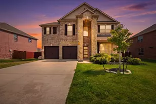 2628 Tradewinds Dr, Little Elm, TX 75068 - Photo 2