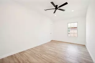 2628 Tradewinds Dr, Little Elm, TX 75068 - Photo 14