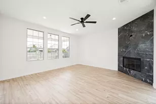 2628 Tradewinds Dr, Little Elm, TX 75068 - Photo 6