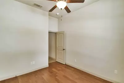 202 Captains Court, Granbury, TX 76049 - Photo 30