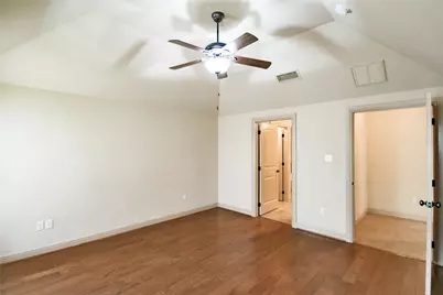 202 Captains Court, Granbury, TX 76049 - Photo 22