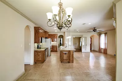 202 Captains Court, Granbury, TX 76049 - Photo 18
