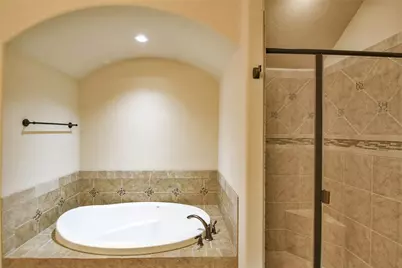 202 Captains Court, Granbury, TX 76049 - Photo 26