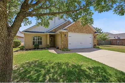 35 Greenway Bend, Pottsboro, TX 75076 - Photo 2