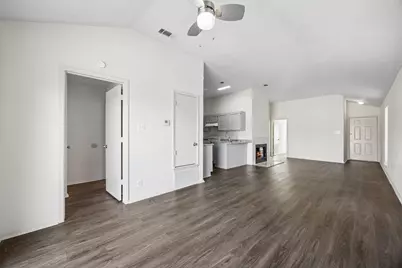 1041 Tennessee Trail, Arlington, TX 76017 - Photo 8