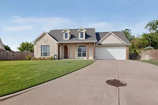 510 Mattie Ln, Lake Dallas, TX 75065 - Photo 2