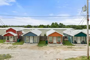 511 W 5th St, Tolar, TX 76476 - Photo 4