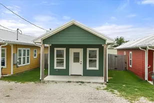 511 W 5th St, Tolar, TX 76476 - Photo 2