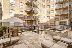 411 W 7th St, Fort Worth, TX 76102 - Photo 20