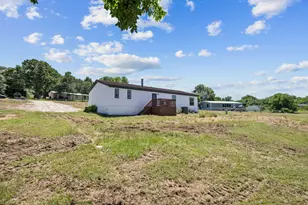 406 Hilltop Meadows Ct, Springtown, TX 76082 - Photo 34