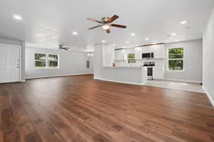 5001 Meadowbrook Dr, Fort Worth, TX 76103 - Photo 2