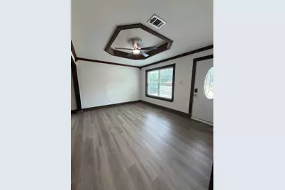 401 E Miller Road, Garland, TX 75041 - Photo 2