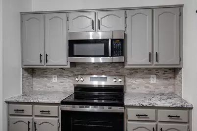 947 Winterstone Drive, Lewisville, TX 75067 - Photo 8