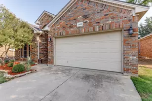 12628 Clarksburg Trail, Fort Worth, TX 76244 - Photo 2