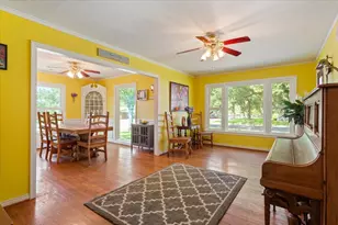 1024 N 43rd St, Waco, TX 76710 - Photo 4