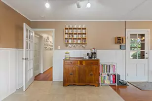 1024 N 43rd St, Waco, TX 76710 - Photo 12