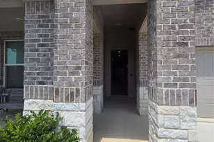 1704 Razorbill Rd, Denton, TX 76205 - Photo 2