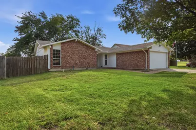 705 Via Avenida, Mesquite, TX 75150 - Photo 4
