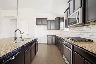 432 Keel Ln, Little Elm, TX 75068 - Photo 8