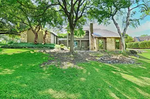 103 W Northgate Dr, Irving, TX 75062 - Photo 6