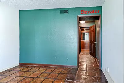 103 W Northgate Drive, Irving, TX 75062 - Photo 22