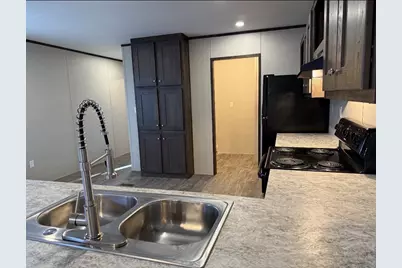 221 W Division Street, Graford, TX 76449 - Photo 22