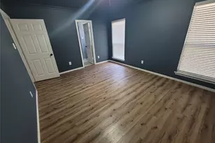 205 Willow Creek Dr, Weatherford, TX 76085 - Photo 6